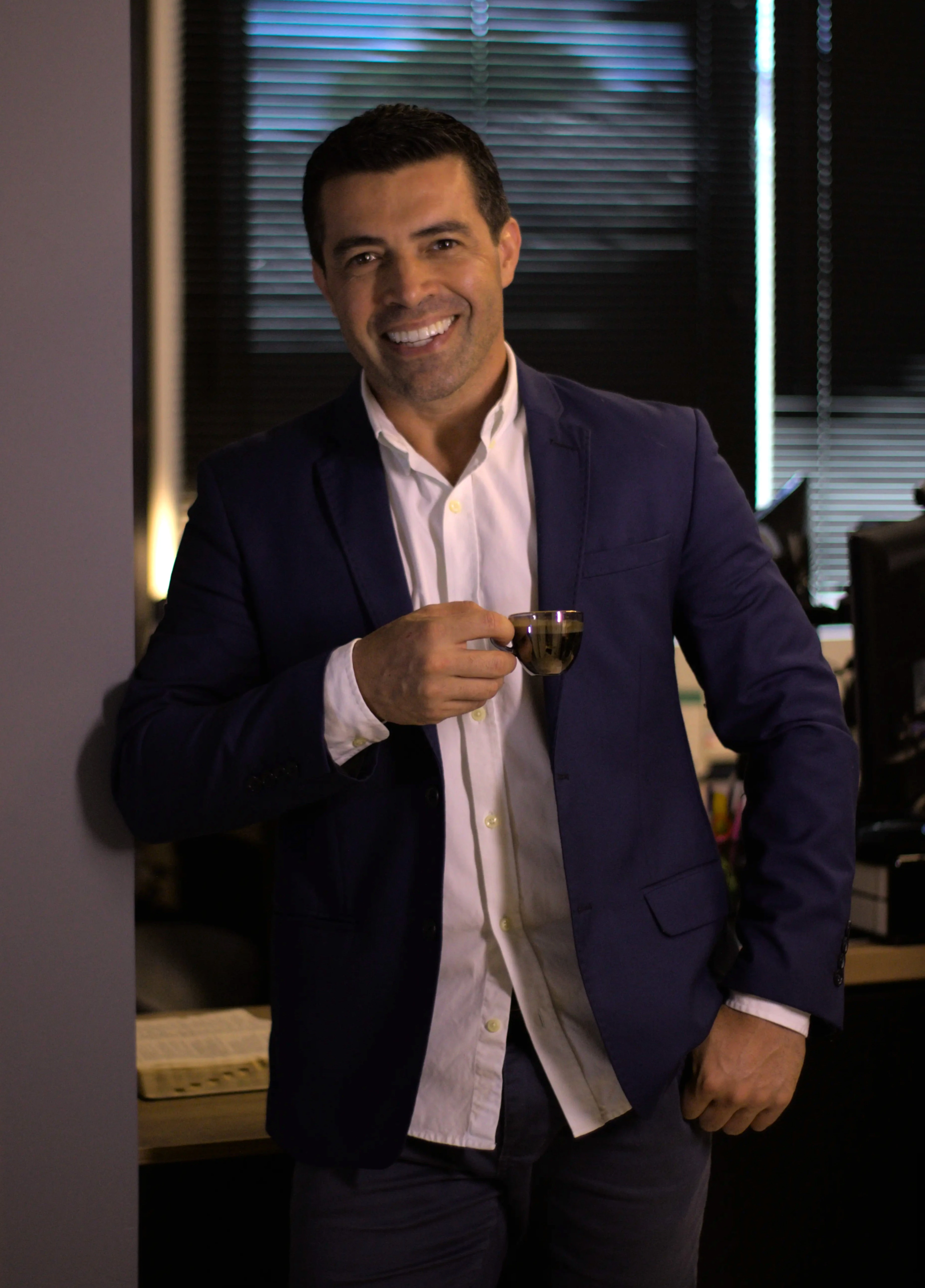 Dr. Eduardo Rios Favero